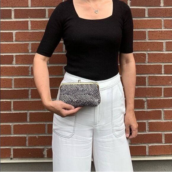 Handmade Genuine Calfskin Kisslock Clutch/Cosmetic bag/Phone Case/Crossbody - Picture 3 of 14